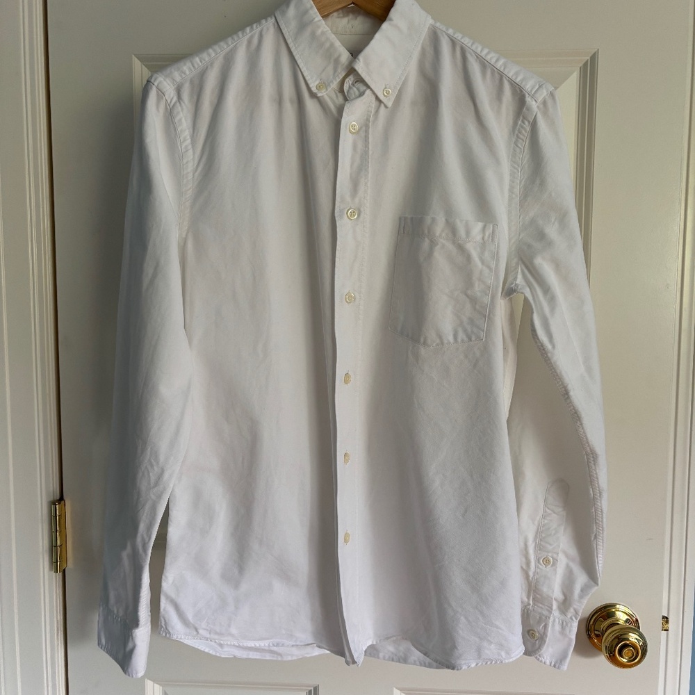 ASKET The Oxford Shirt in white